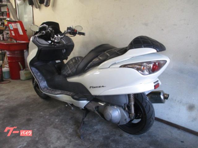 2548.自賠責付属　フォルツァZ ABS 後期　スピーカー、社外マフラー♪　千葉県柏市　即日配送、自走引き取りも可能 ホンダ フォルツァ・Z 後期モデル 7速 2スピーカー リモコンキー