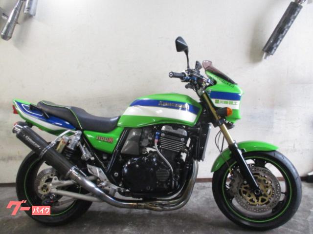ＺＲＸ１１００　ＥＴＣ　ストライカーフルエキ　ハンドル　別体マスター　スライダー　ステップ　フェンレス　シート　スクリーン他