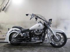 ホンダ　シャドウ４００　ローダウン　エスカルゴフェンダー　ハンドル　シート　ライト　ウインカー　マフラー　エンジンガード他