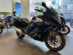 ＢＭＷ　Ｋ１６００ＧＴ　新車　バックギヤ　ＥＴＣ　フルＬＥＤ　スピーカー　大型モニター　クイックシフター　ドライブシャフト　グリップヒータ