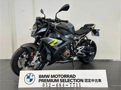 ＢＭＷ　Ｓ１０００Ｒ　認定中古車　クイックシフター　トラコン　ＡＢＳ　ＥＴＣ　大型液晶モニター　グリップヒーター　ウイリーコントロール