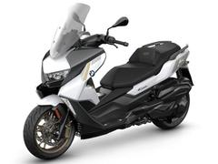 ＢＭＷ　Ｃ４００ＧＴ　キーレス　シートヒーター　グリップヒーター　大型液晶モニター　ＥＴＣ　ＡＢＳ　トラコン