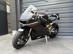 ＤＵＣＡＴＩ　パニガーレＶ２認定中古車　クリアクラッチカバー・フェンダーレス・ラジエーターガード上下・ＥＴＣ・シングルシートカウル等　パーツ多数