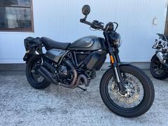 ＤＵＣＡＴＩ　スクランブラーナイトシフト　認定中古