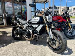 ＤＵＣＡＴＩ　スクランブラー１１００