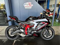 カワサキ　Ｎｉｎｊａ　ＺＸ−２５Ｒ　ＳＥ