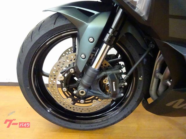カワサキ ニンジャZX－4R SE 2025年モデル／ワンオーナー