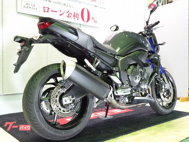 ヤマハ FZ8 ABS／エンジンスライダー／マルチバー装備