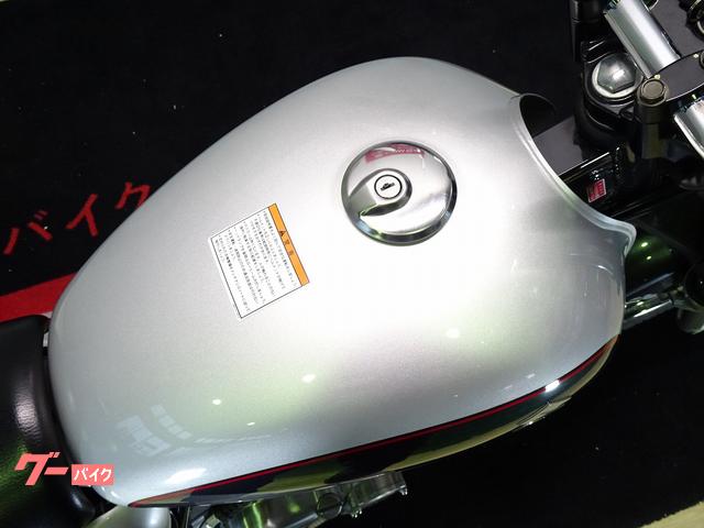 スズキ　 st250e キャブ車　純正タンク グレー スズキ ST250 Eタイプ 2005年モデル／キャブレター車両