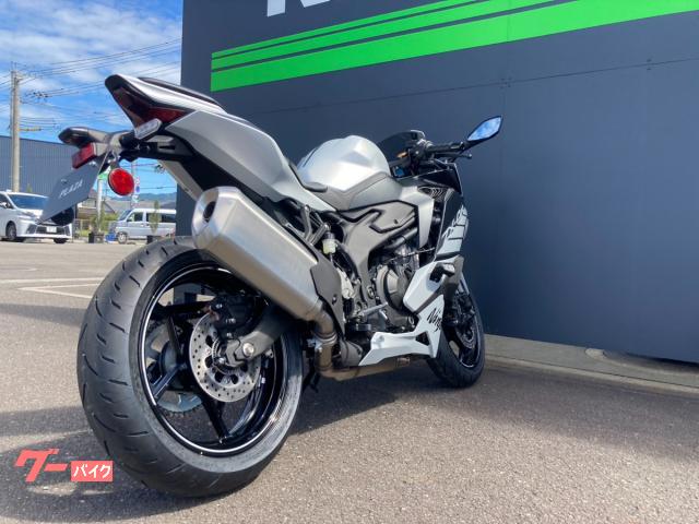 カワサキ Ninja ZX－4R SE 2025年モデル