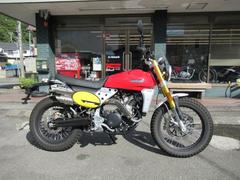 ＦＡＮＴＩＣ　キャバレロ　スクランブラー２５０