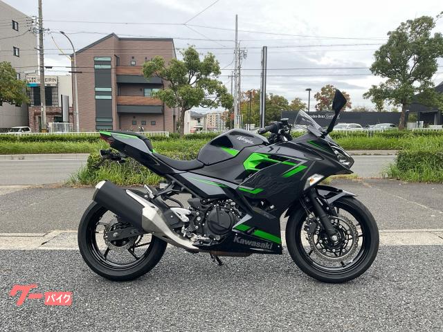 中古車　Ｎｉｎｊａ　４００　１オーナー車両　ＥＴＣ、ＵＳＢ、フェンダーレス、ラジエターコアガード、社外レバー、社外バーエンド装備