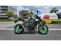 カワサキ　Ｚ９００　ＳＥ　ブレンボ社製Ｆブレーキキャリパー　オーリンズ社製リアショック　クイックシフター　ＥＴＣ２．０　カワサキケアモデル