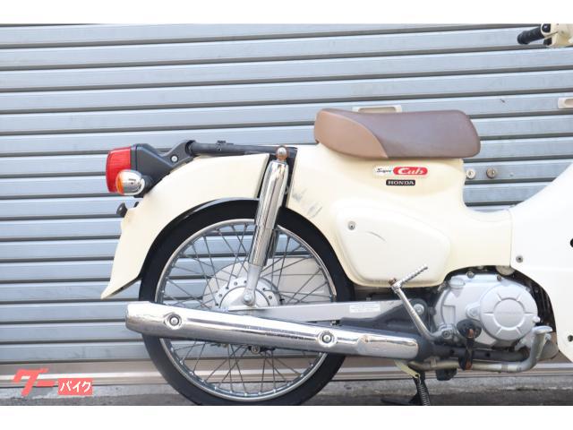 ホンダスーパーカブ50  AA09　新古車　走行72キロ　国内生産モデル　LEDヘッドライト　4速モデル ホンダ スーパーカブ50 最終型 AA09モデル ベージュ 4速 セル