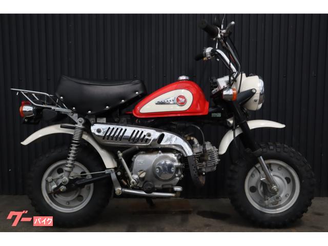 モンキー　１２Ｖ　Ｚ５０Ｊモデル　ノーマル車　シート新品　タイヤ前後新品　純正カラー　キャリア