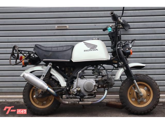 ゴリラ　Ｚ５０Ｊ　６Ｖ　タケガワマフラー　金ホイール　カスタムペイント