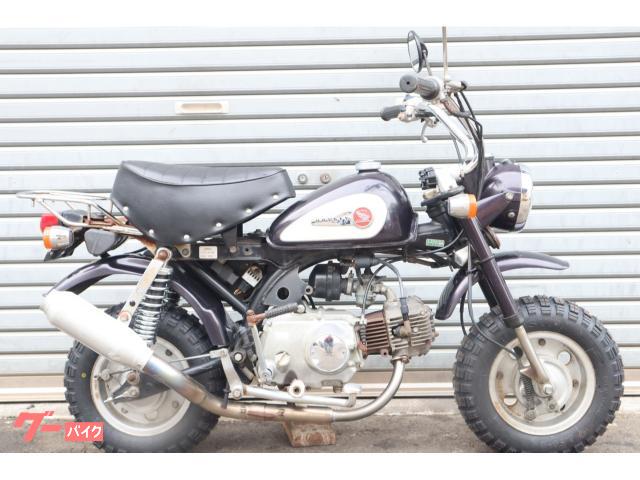 モンキー　Ｚ５０Ｊ　１２Ｖモデル　タイヤ新品　ハンドル新品　シート新品