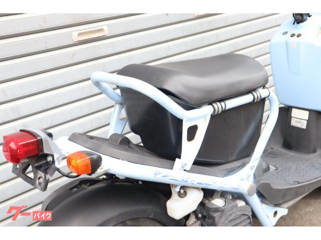 ホンダ ズーマー 後期 インジェクションモデル AF58 水色 タイヤ