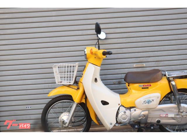ホンダスーパーカブ50  AA09　新古車　走行72キロ　国内生産モデル　LEDヘッドライト　4速モデル ホンダ スーパーカブ50 AA09 黄色 LEDライト 4速 セル付き