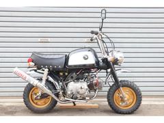 ホンダ　ゴリラ　１２Ｖ　Ｚ５０Ｊ　ルーザー管　新品タイヤ　メッキパーツ多数　ハンドル　シート新品