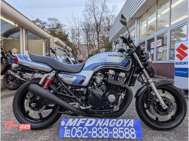 ＣＢ７５０　スペンサーカラー　フルエキゾーストマフラー　カーボンフロントフェンダー