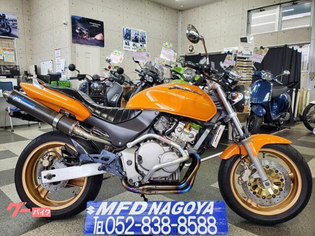 ＨＯＲＮＥＴ　社外フルエキゾースト他カスタム　バックステップ、カーボンリアフェンダー　２５０ｃｃ