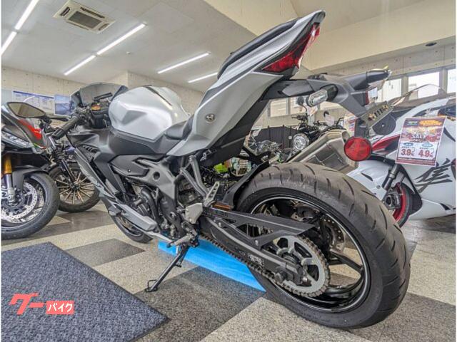 カワサキ ニンジャZX－4R 瀬モデル スライダー USB