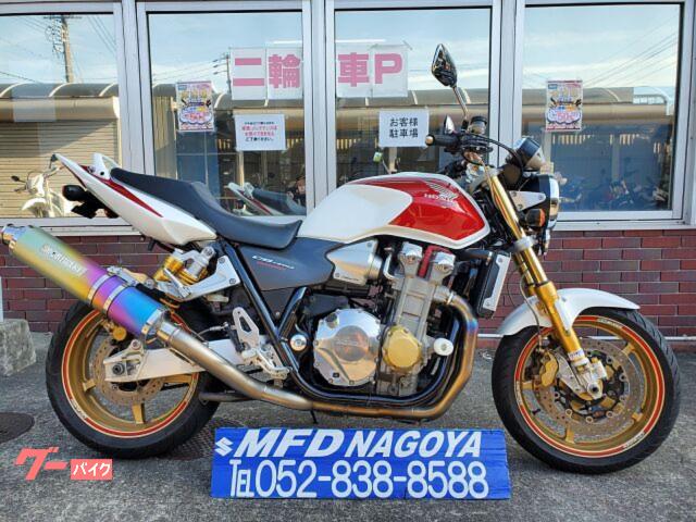 ＣＢ１３００Ｓｕｐｅｒ　Ｆｏｕｒ　２００５年モデル　前後オーリンズサス　モリワキチタンフルエキなどカスタム多数