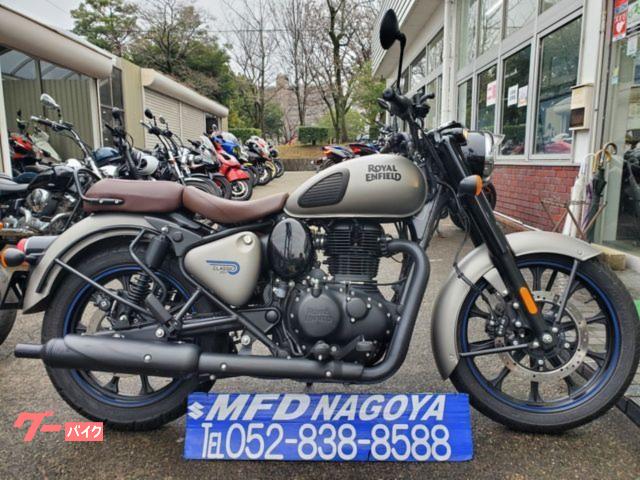 クラシック３５０　３５０ｃｃ　クラシックダーク　２０２４年モデル　サドルシート