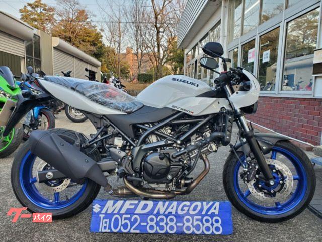 ＳＶ６５０Ｘ　２０２５年モデル　Ｖ型６５０ｃｃエンジン搭載　カフェスタイル　セパハン　最終モデル