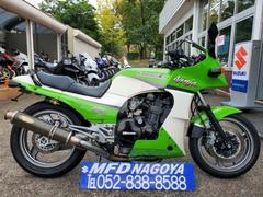 カワサキ　ＧＰＺ９００Ｒ　Ａ１１　１９９８年モデル逆車　マレーシア仕様　フルパワー　ノジマチタンカーボンフルエキなどカスタム多数