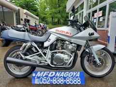 スズキ　ＧＳＸ４００Ｓ　ＫＡＴＡＮＡ　４００カタナ　バーハンドル仕様　純正ハンドルあり　４００ｃｃエンジン　ノーマルマフラー