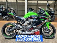 カワサキ　Ｎｉｎｊａ　ＺＸ−２５Ｒ　２５０ｃｃ　４発エンジン　２０２２年モデル　ＫＲＴエディション　クイックシフター装備