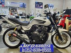 ホンダ　ＣＢ４００Ｓｕｐｅｒ　Ｆｏｕｒ　ＶＴＥＣ　Ｒｅｖｏ　　ＮＣ４２モデル　ホワイト　ＦＩ　４００ｃｃ　モリワキマフラー　フェンダーレス