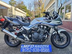 ホンダ　ＣＢ１３００Ｓｕｐｅｒ　ボルドール　ＳＣ５４最終型　スペンサーカラー　クイックシフター　グリップヒーター　ＥＴＣなど標準装備