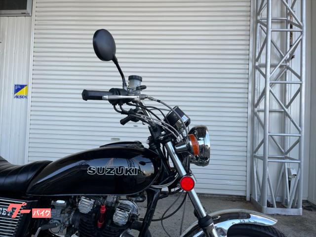 スズキ GS400 逆車 車検2年付き カスタム 黒 ウオタニ2 スズキ GS400 逆車 車検2年付き カスタム 黒 ウオタニ2