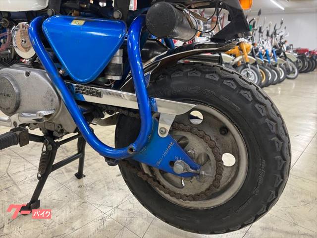 ラ*タ様 ホンダ モンキー中古 タケガワ Fディスク キャリパー Rサス青 Bマ ホンダ モンキー中古 タケガワ Fディスク キャリパー Rサス青 B