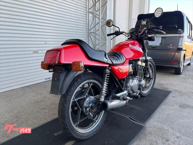 スズキ GSX400F 逆車 赤 輸入新規．国内未登録 AUS001