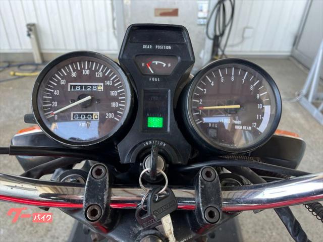 スズキ GSX400F 逆車 赤 輸入新規．国内未登録 AUS001