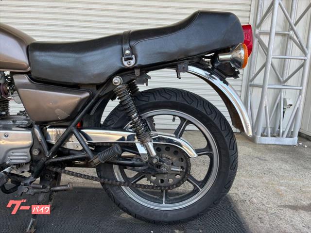 50%OFF★売り切り★大幅値下げ中国の古い物4点セット カワサキ Z250FS 逆車 輸入新規 AUS002－8