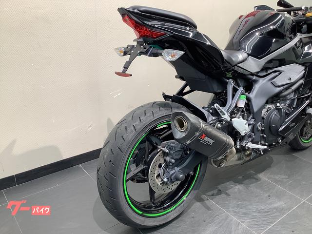 カワサキ Ninja ZX－25R アクラポビッチマフラー