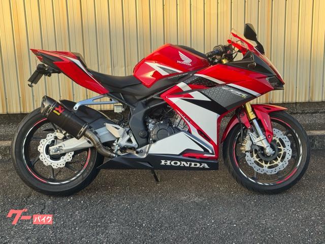 ＣＢＲ２５０ＲＲ　ＡＢＳ　アクラポヴィッチマフラー　アルミマフラーステー　フェンダーレス　シングルシート　ショートサイドスタンド