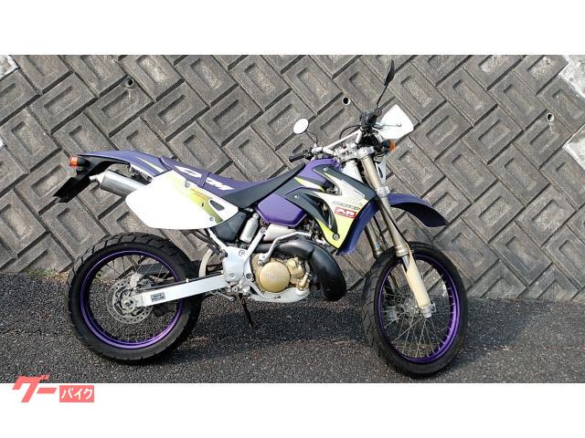 ＣＲＭ２５０ＡＲ　水冷２サイクルエンジン