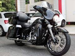 ＨＡＲＬＥＹ−ＤＡＶＩＤＳＯＮ　ＦＬＨＸ　ストリートグライド