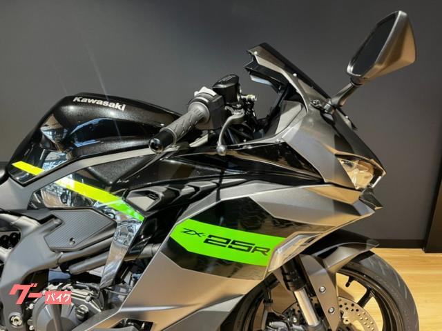 カワサキ Ninja ZX－25R SE 2026年モデル メタリック