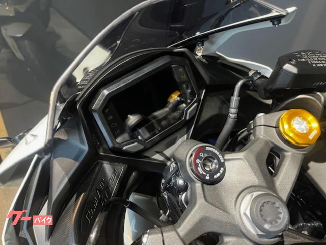 カワサキ Ninja ZX－4R SE 2026年モデル パール