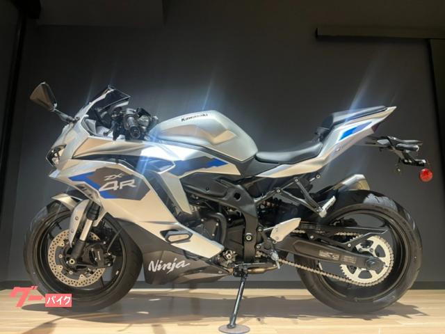 カワサキ Ninja ZX－4R SE 2027年モデル ギャラクシー