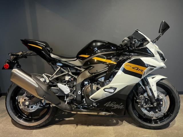 カワサキ Ninja ZX－4R SE 2026年モデル パール