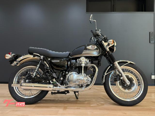 W800