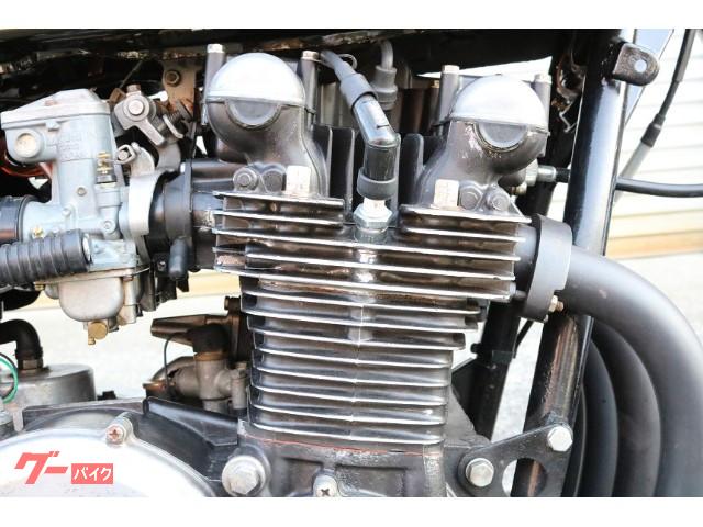 カワサキ Z-I1973年 タイガーカラー 新品外装 エンジン カワサキ Z-I1973年 タイガーカラー 新品外装 エンジン